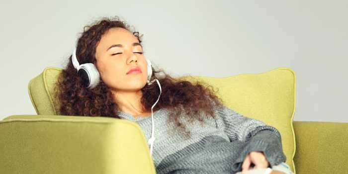 Is it Safe to Sleep with Noise Cancellation Headphones