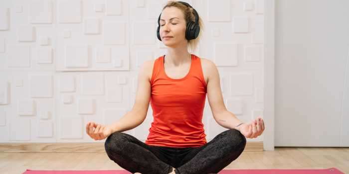 Best Over Ear Headphones for Yoga