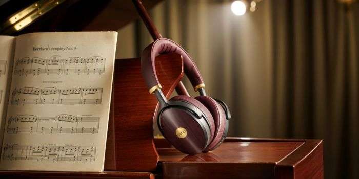 6 Best Headphones for Classical Music Enthusiasts